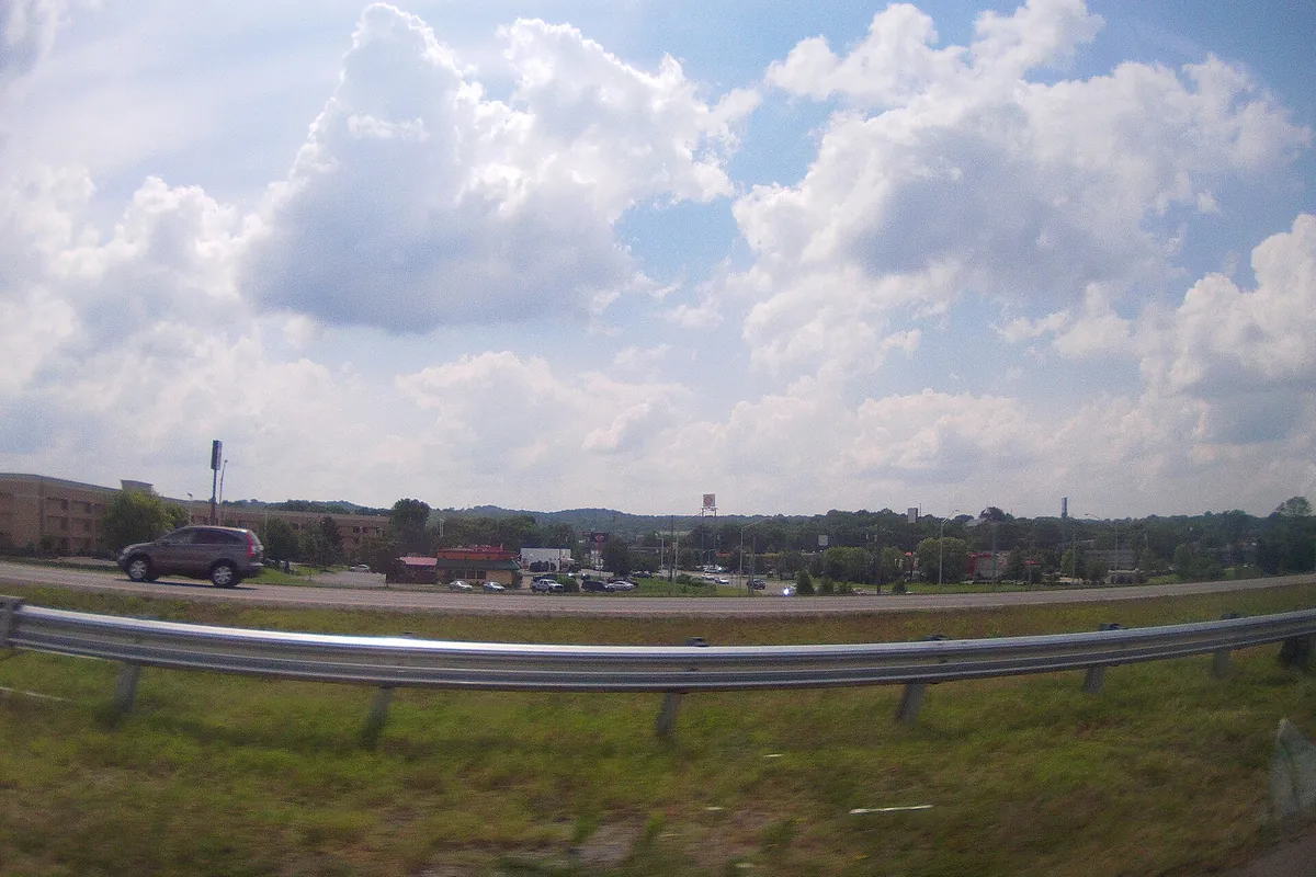 A panoramic roadside view of Goodlettsville, Tennessee
